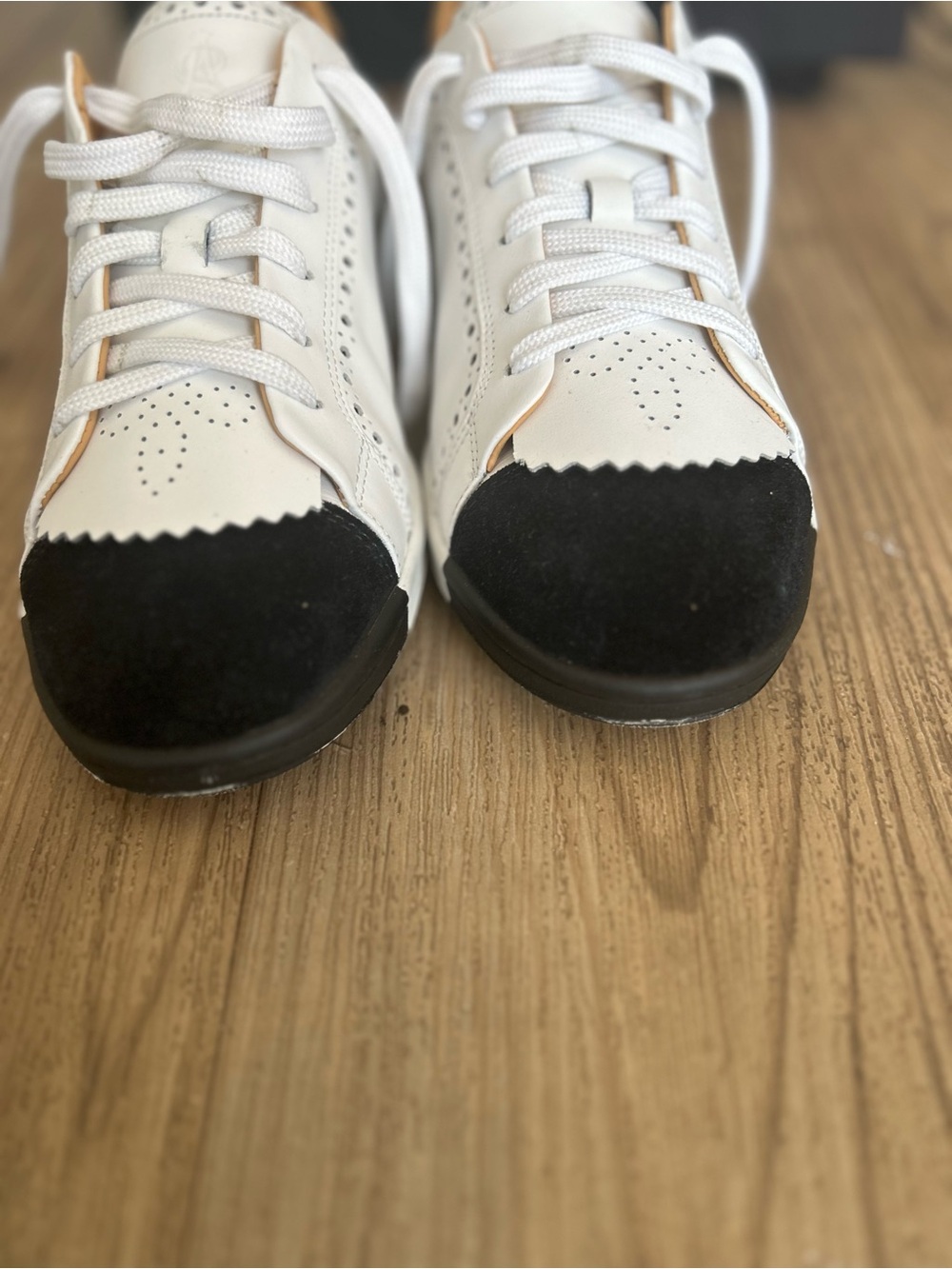Office of Angela Scott The Elliot sneakers white leather black toe brogue. Sz 40 - Picture 5 of 8